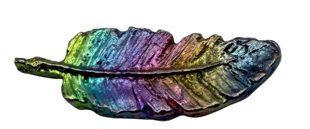 Rainbow Bismuth Feather – 22g