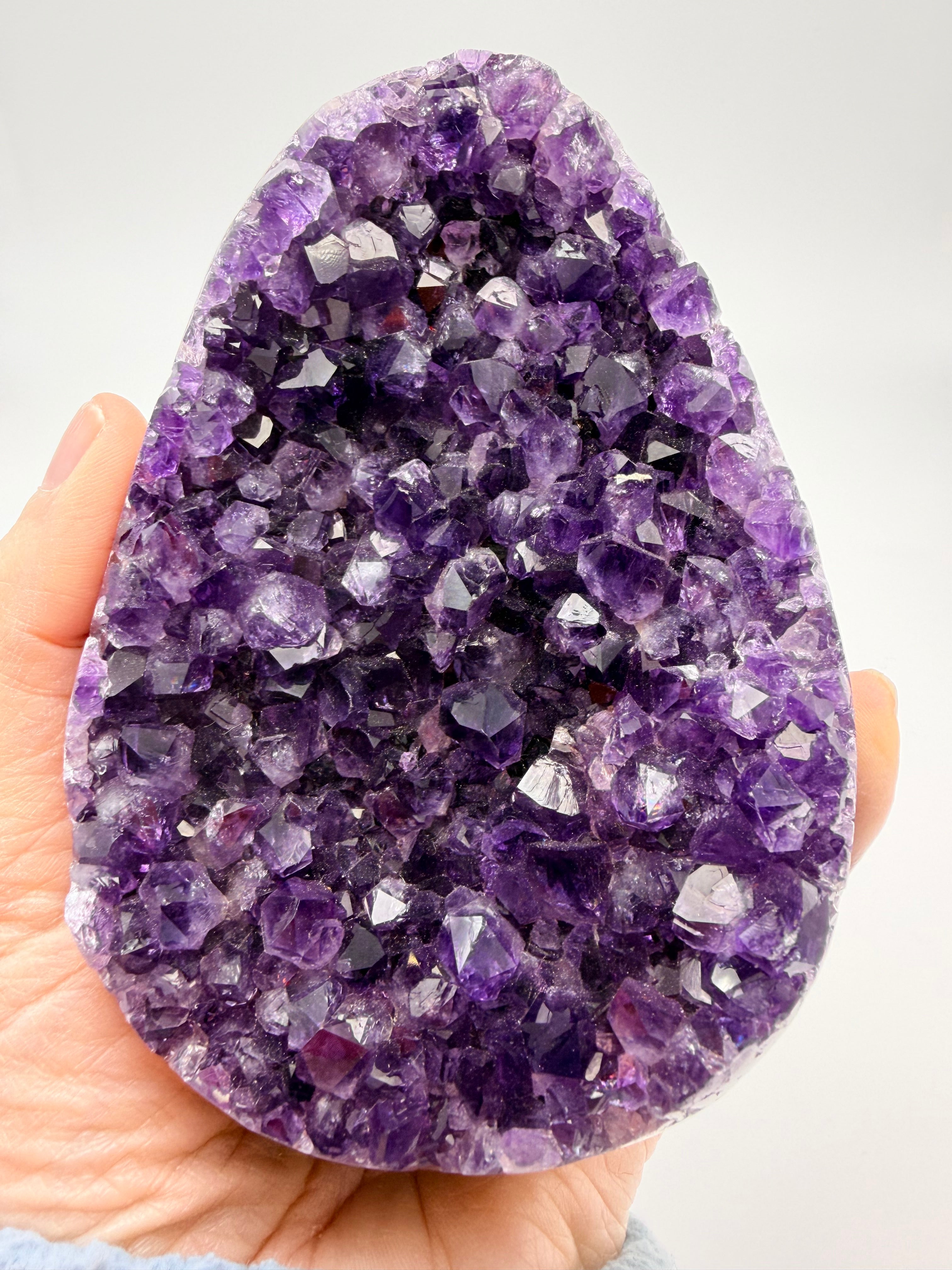 Amethyst Druzy Egg – Deep Purple Crystal Cluster (861g)