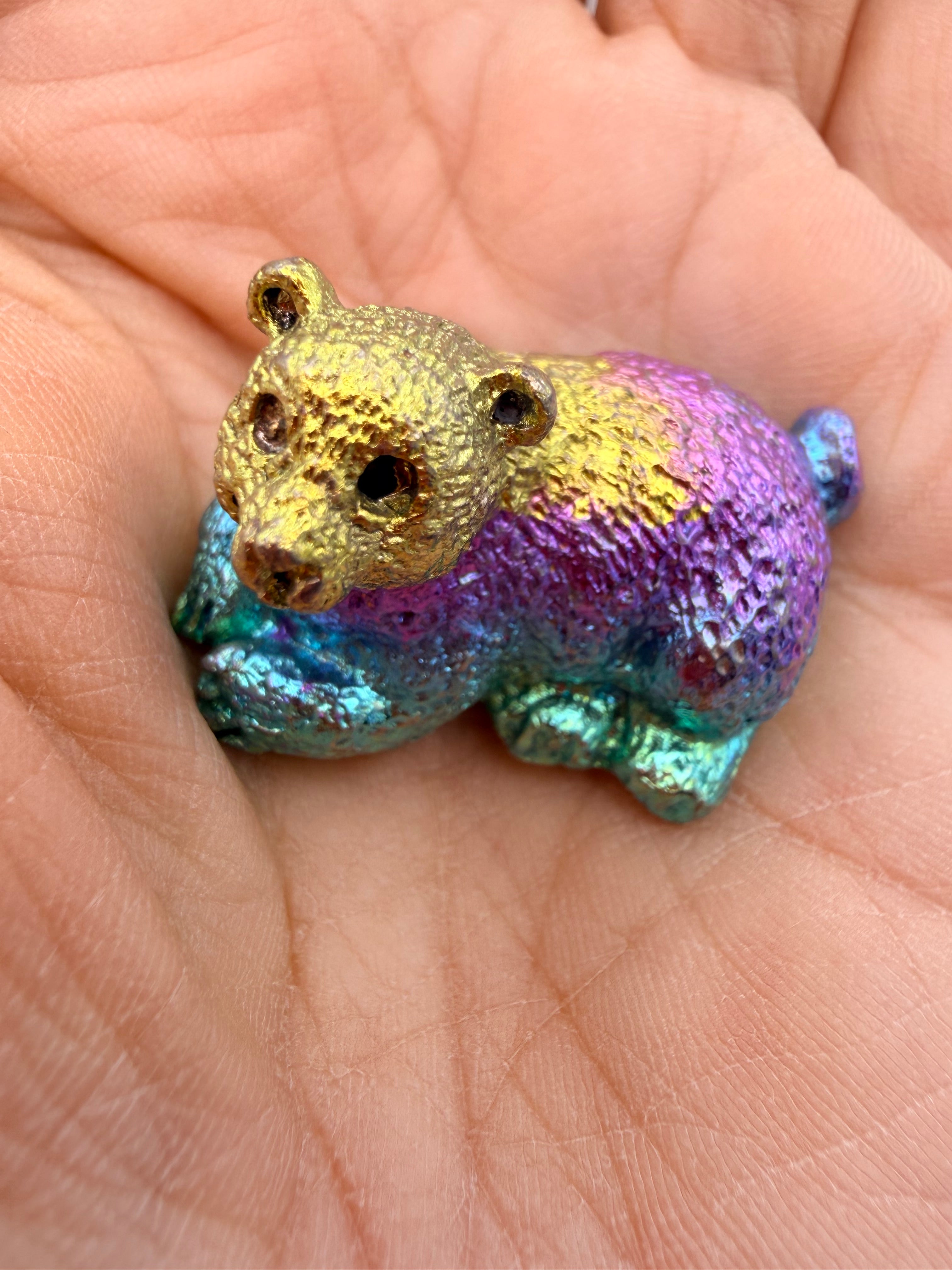 Bismuth Bear Carving – Rainbow Metallic Crystal Animal 28g