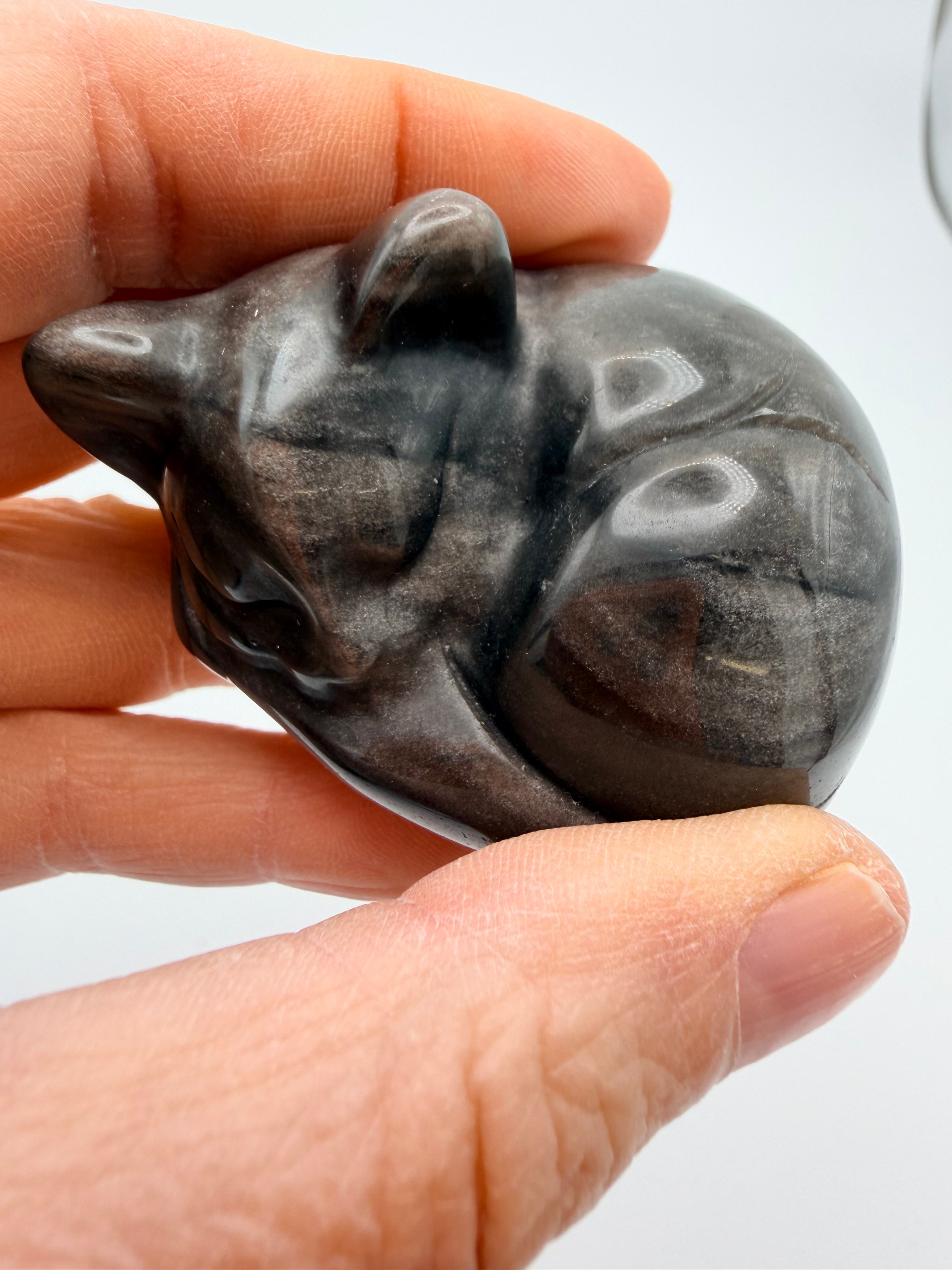 Silver Sheen Obsidian Sleeping Cat Carving – Crystal Cat – 101g