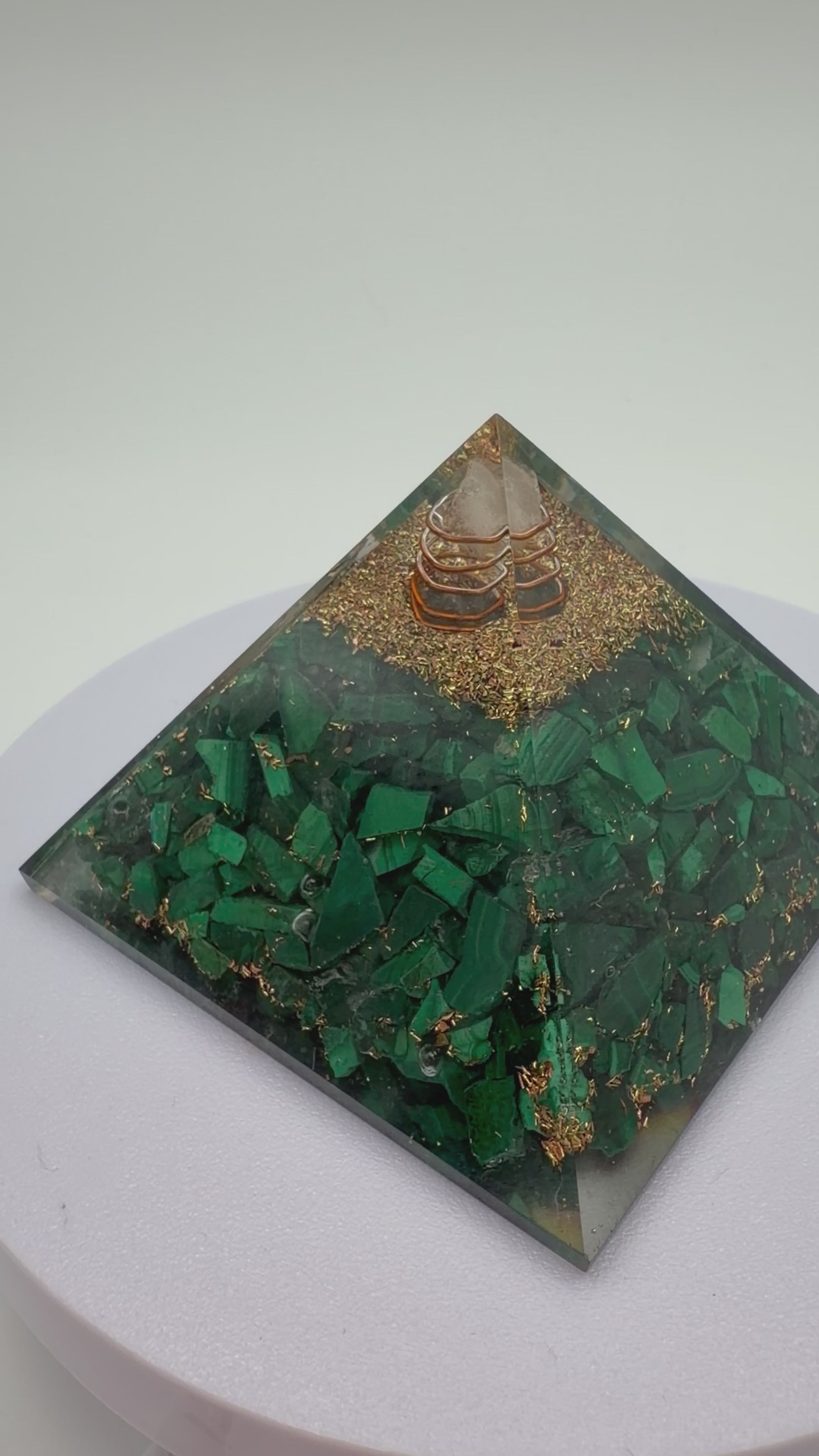 Malachite Orgonite Pyramid – Copper Coil & Quartz Point – 260g